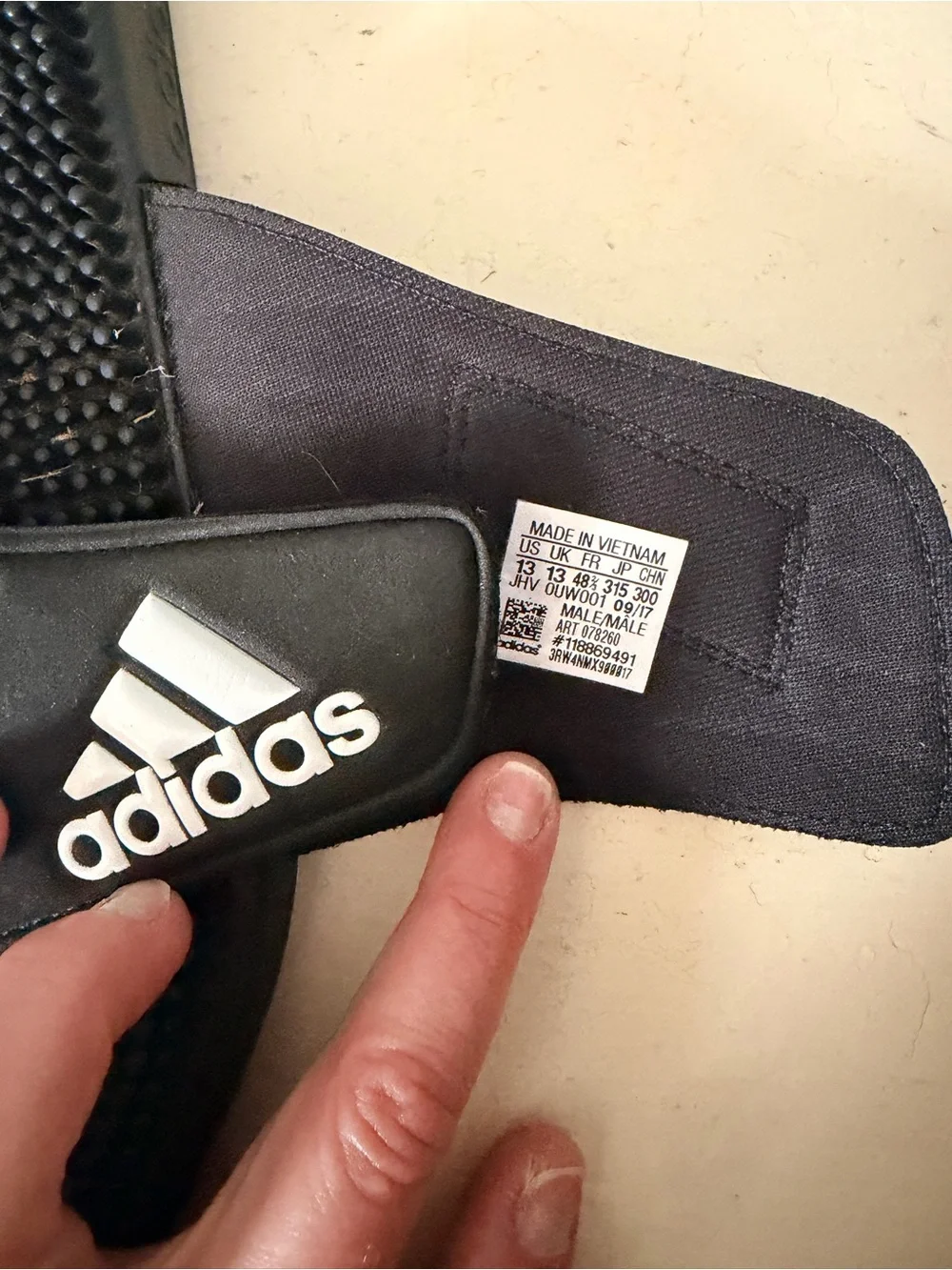 Adidas Adissage Slides Men’s Size 13 Black White Massage Footbed 078260
